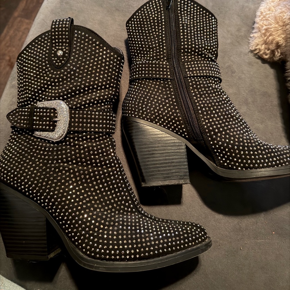 Rhinestone cowboy boots